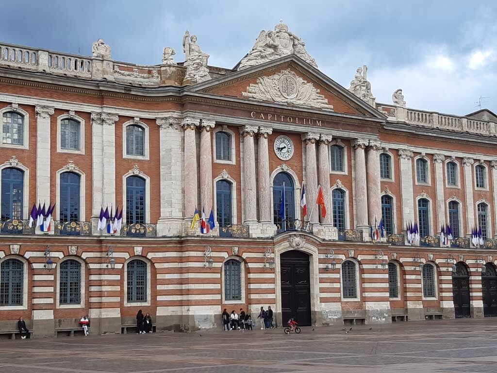 villages to visit around toulouse