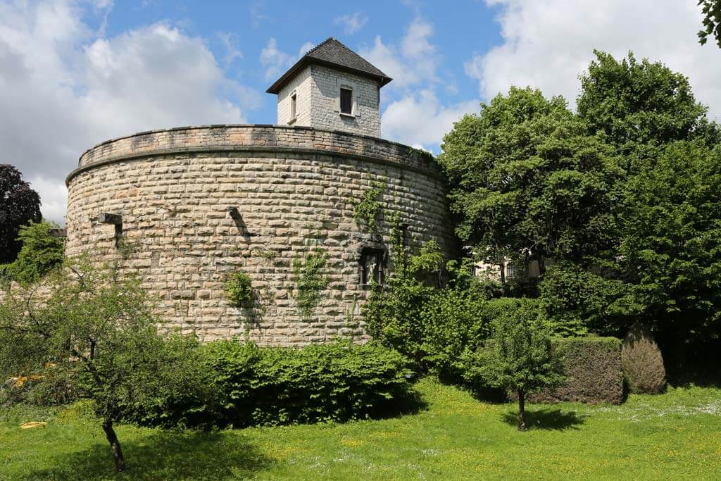 Medieval walls - Beaune