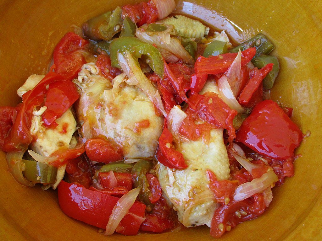 Poulet à la Basquaise