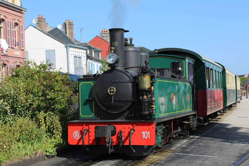 Steam train Saint-Valéry-sur-Somme